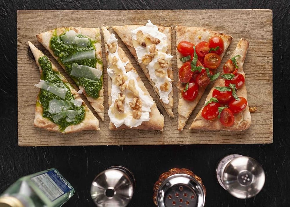 Bruschetta Tricolore