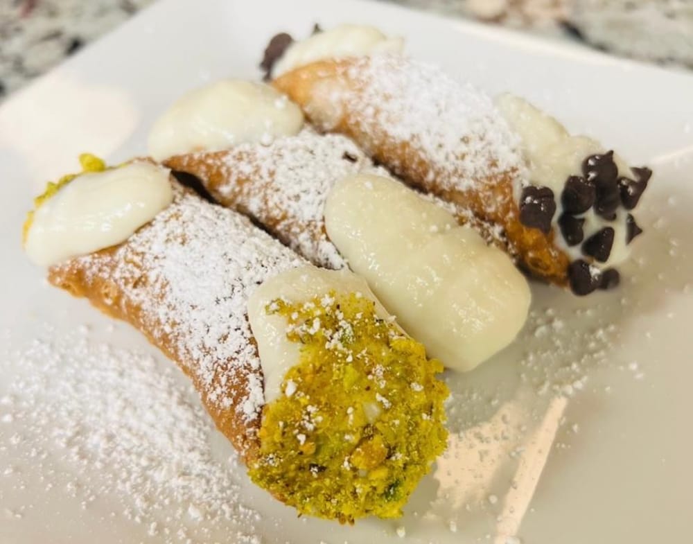 Cannoli Siciliani (3 mini cannolis)