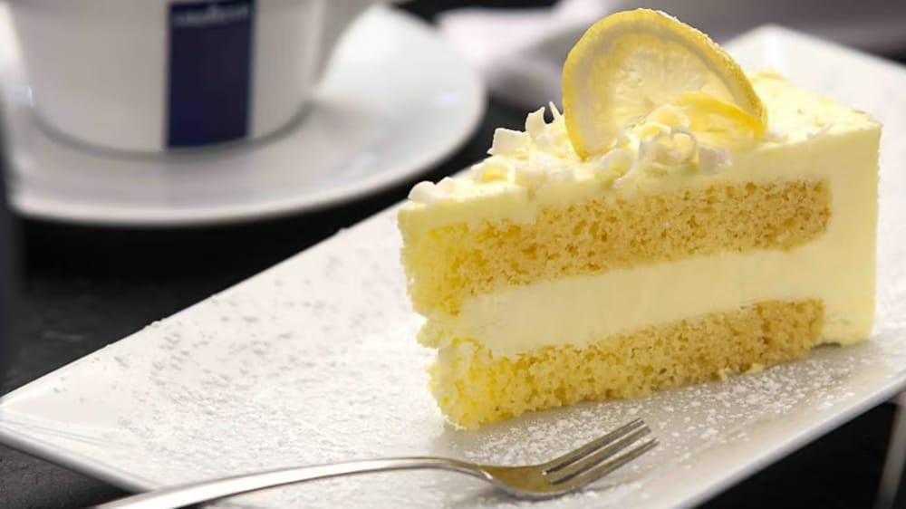 Lemoncello Cake